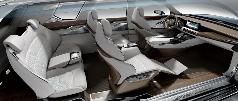 Интерьер Maxus D90 Concept 2016 года  (фото 4 из 4)